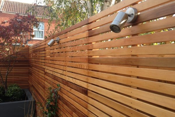 Shirehampton garden cedar fencing and outdoor lights